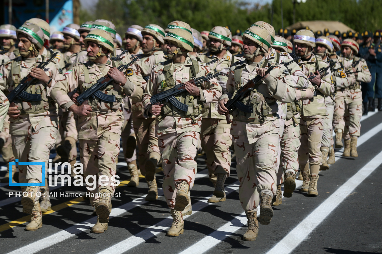  رژه «روز ارتش» - تبریز