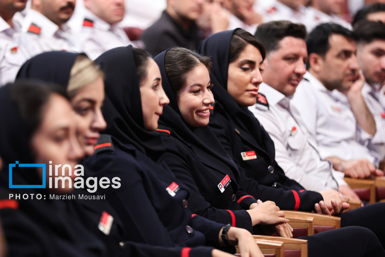 گرامیداشت روز آتش‌نشان