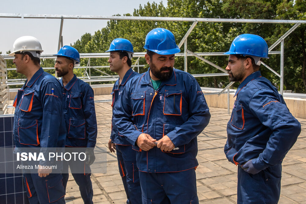 راه‌اندازی نیروگاه‌های خورشیدی