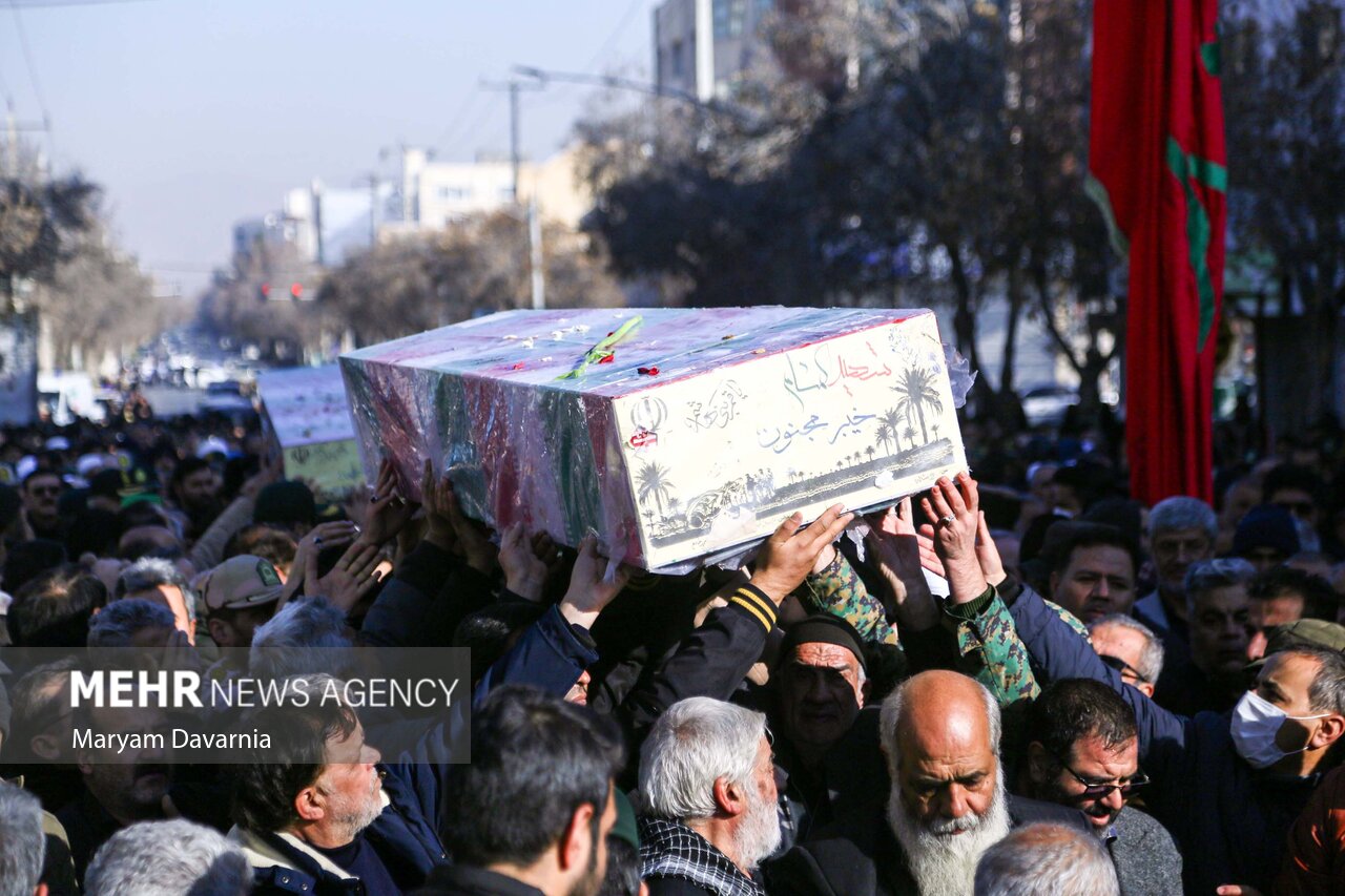 تشییع پیکر مطهر شهدای گمنام دفاع مقدس در بجنورد