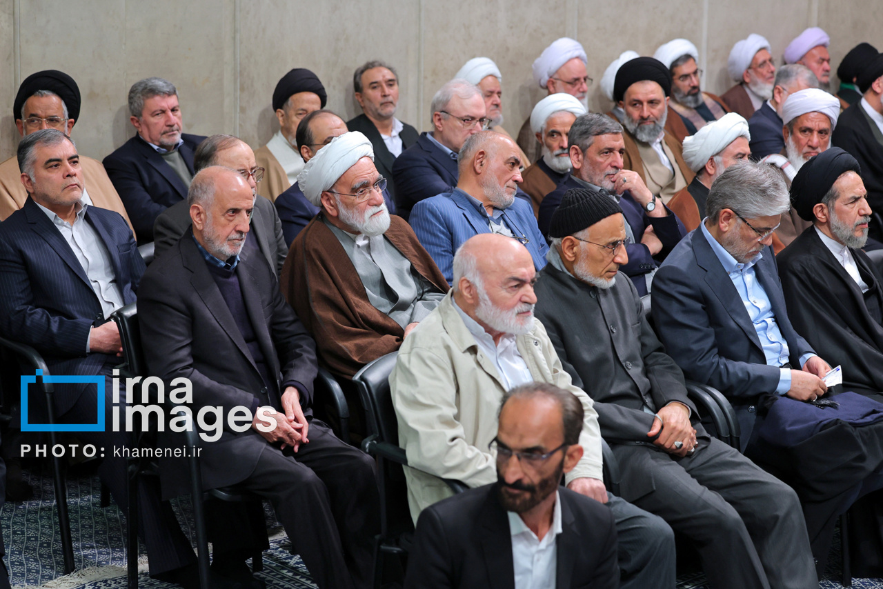 دیدار مسئولان و کارگزاران نظام با رهبر معظم انقلاب