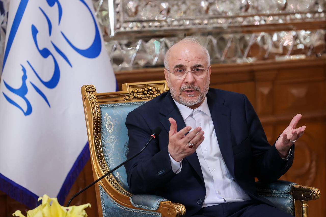 دیدارهای نوروزی جمعی از مسئولان نظام با قالیباف