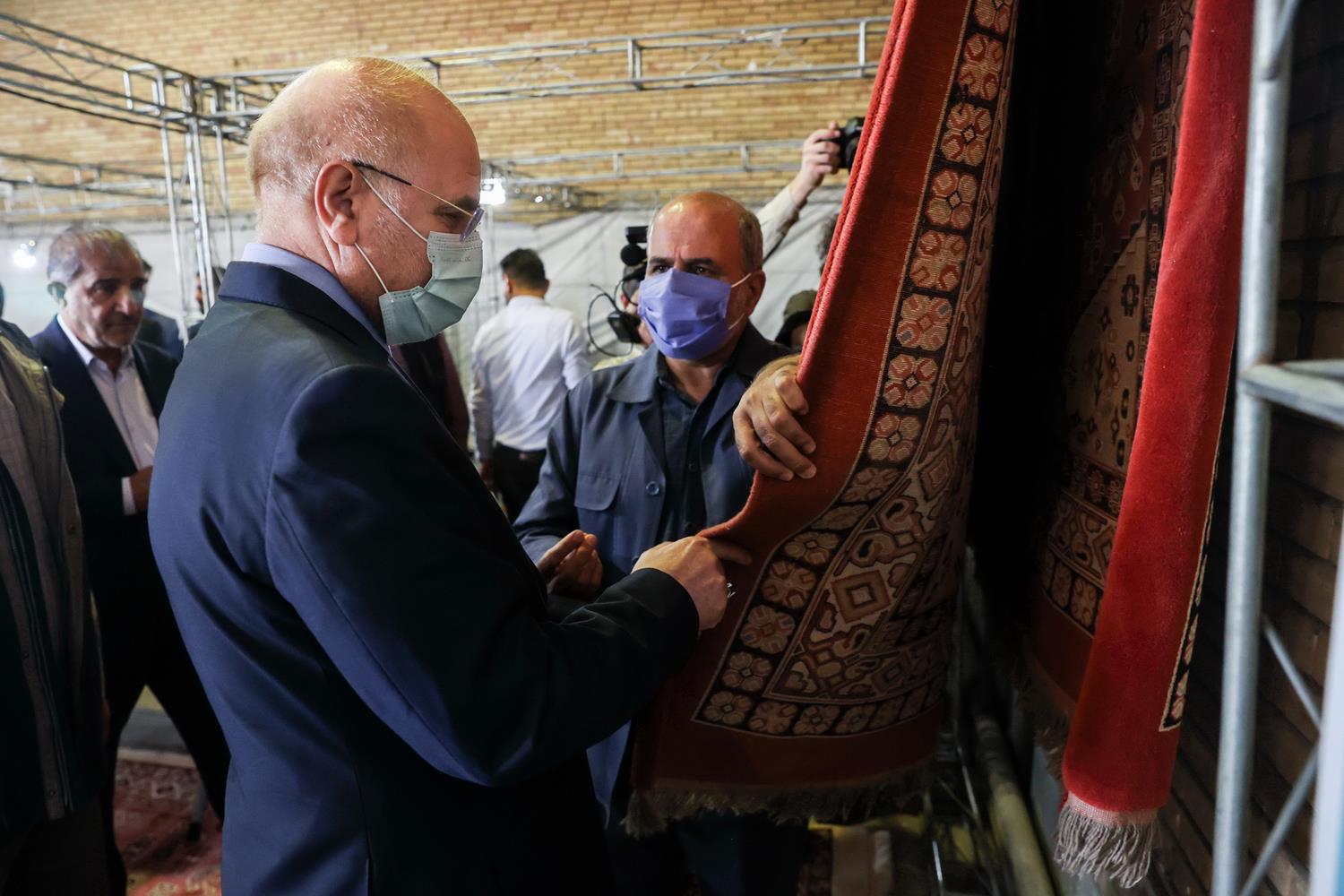 بازدید قالیباف از مرکز نوآوری، فناوری و علم آفرین پیشران