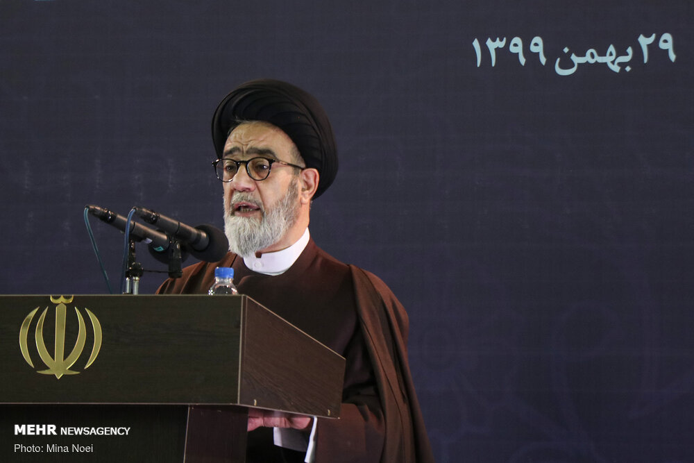 پخش زنده سخنرانی رهبر انقلاب 