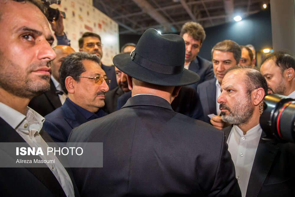 بازدید عارف از نمایشگاه ایران اکسپو ۲۰۲۵