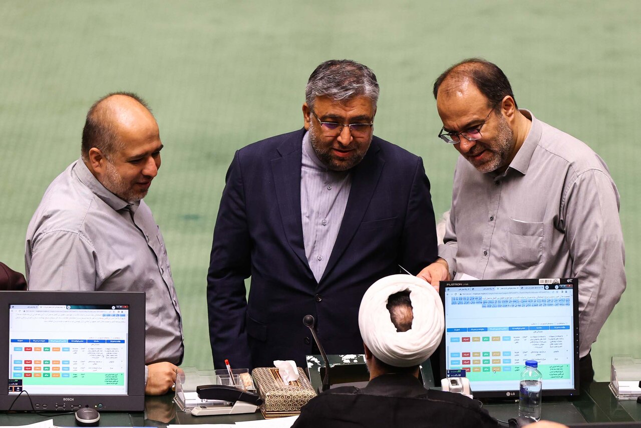 صحن علنی یکشنبه 12 مردادماه مجلس