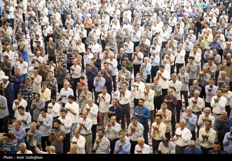 تصاویر نماز عید سعید قربان در حرم حضرت شاهچراغ (ع)