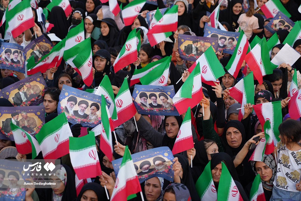 دیدار رئیس جمهور با مردم «یاسوج»