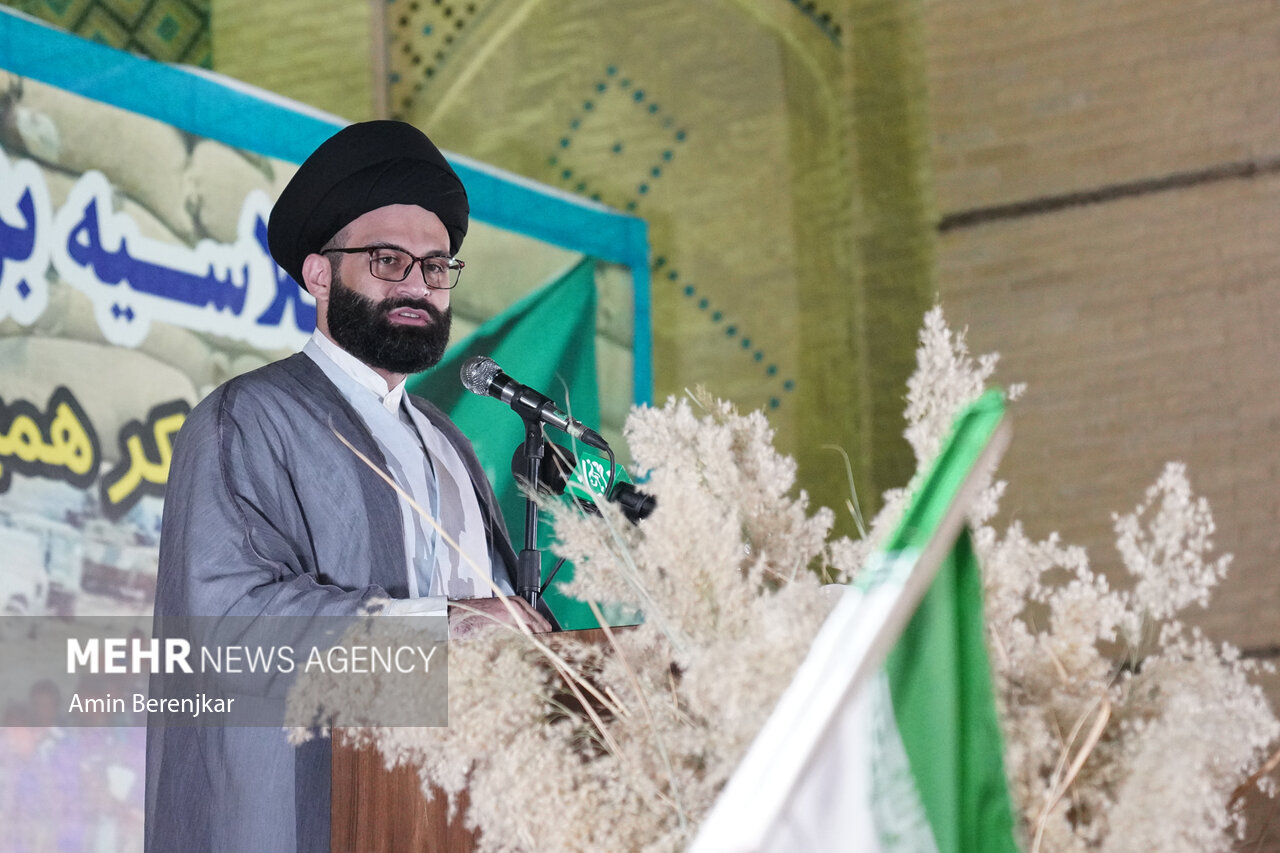 بزرگداشت شهدای لشکر ۱۹ عملیاتی فجر در شیراز