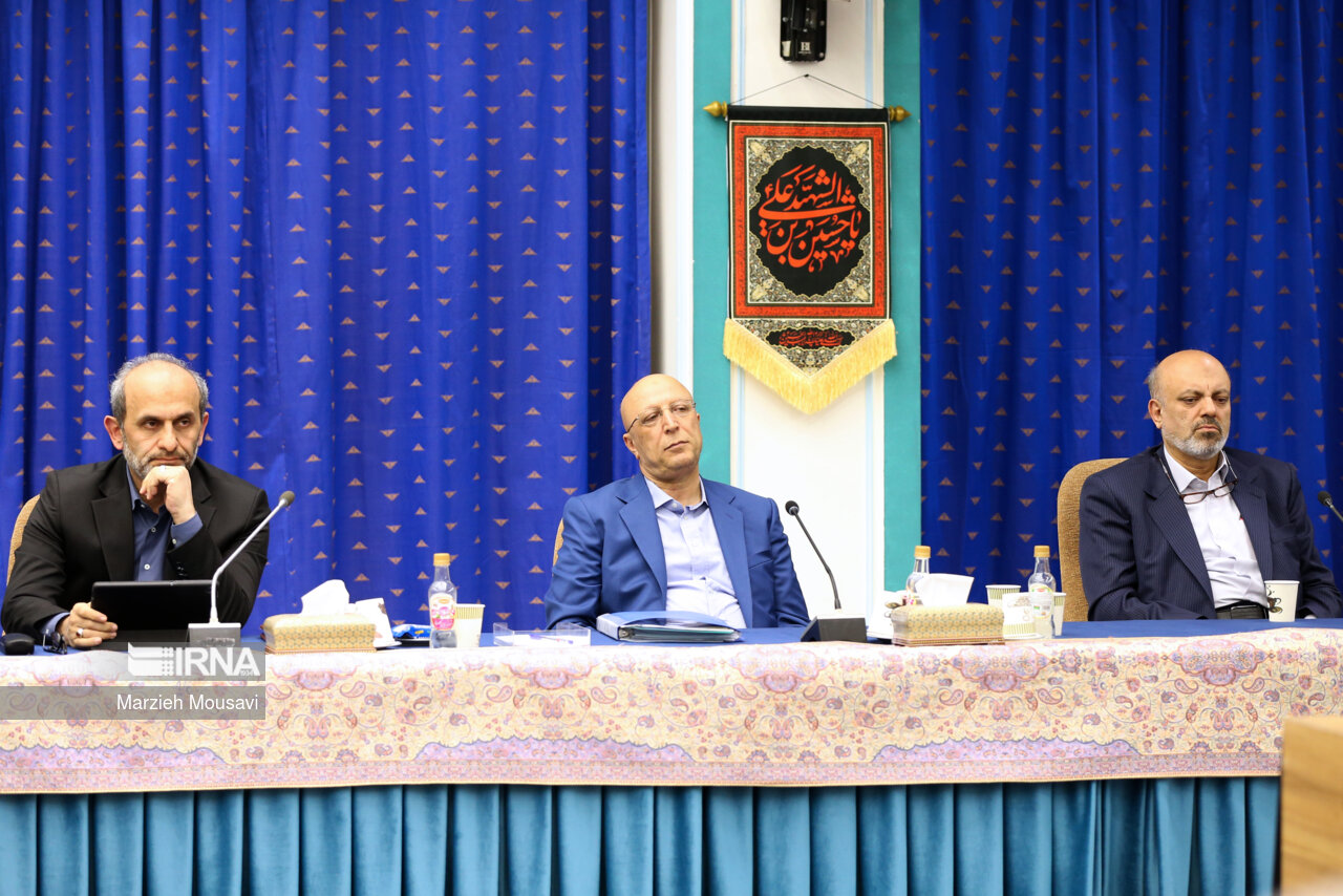 جلسه شورای عالی انقلاب فرهنگی