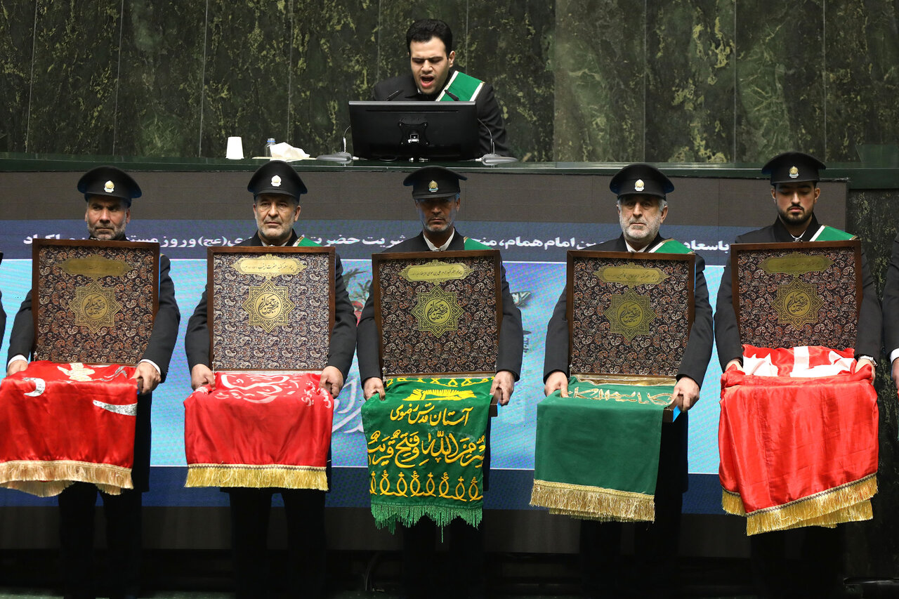 نشست علنی سه شنبه ۱۴ بهمن ماه مجلس