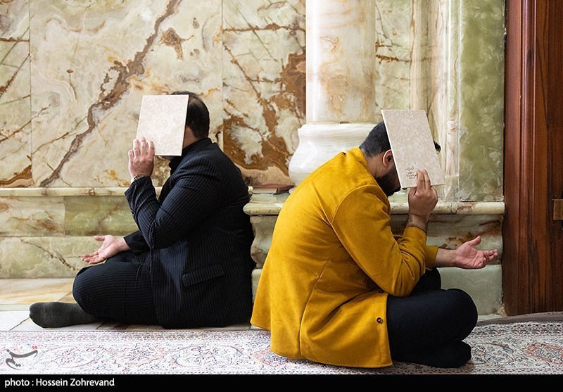 احیای شب قدر در حرم امام خمینی