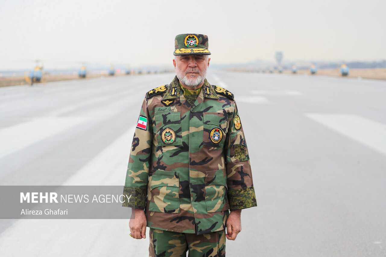 رزمایش اقتدار ۱۰۰ فروندی هوانیروز ارتش