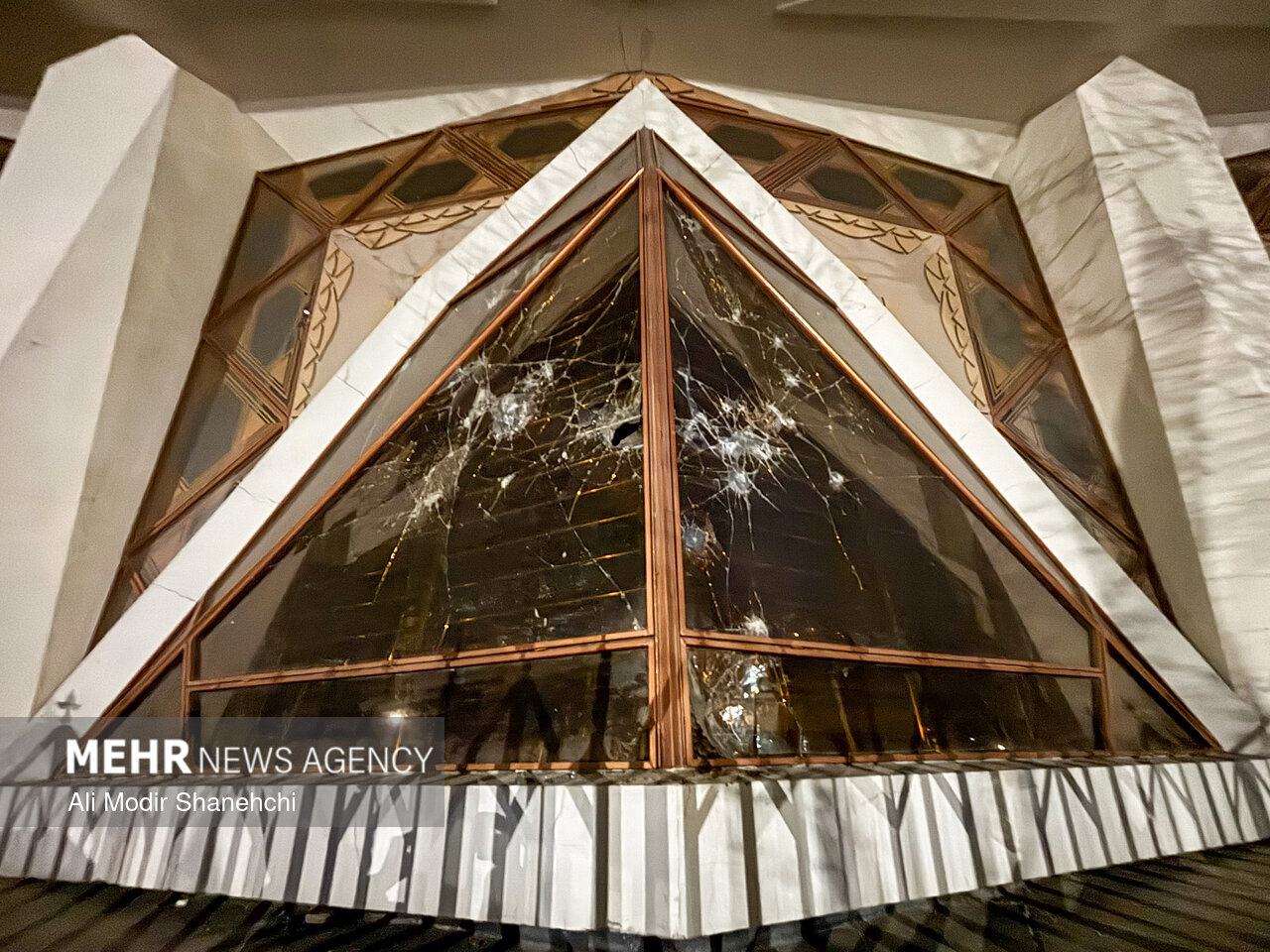 تخریب‌های اغتشاشگران در مشهد