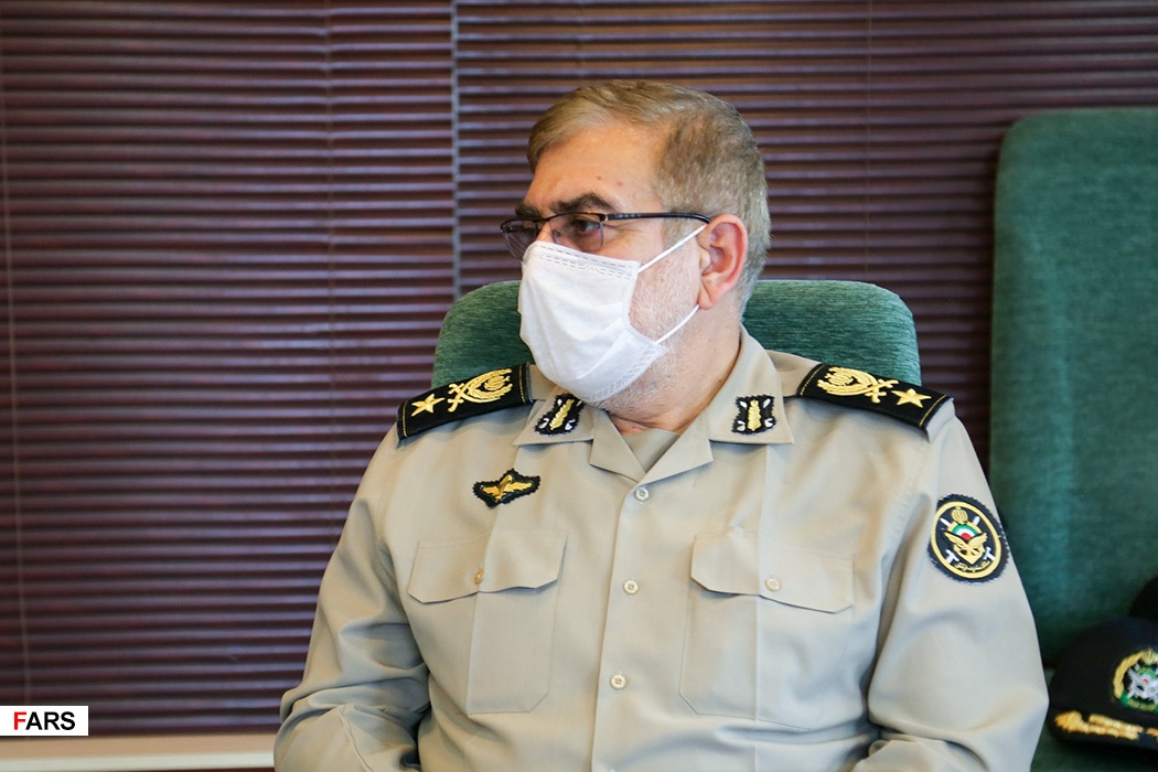 دیدار فرمانده کل ارتش با وزیر دفاع