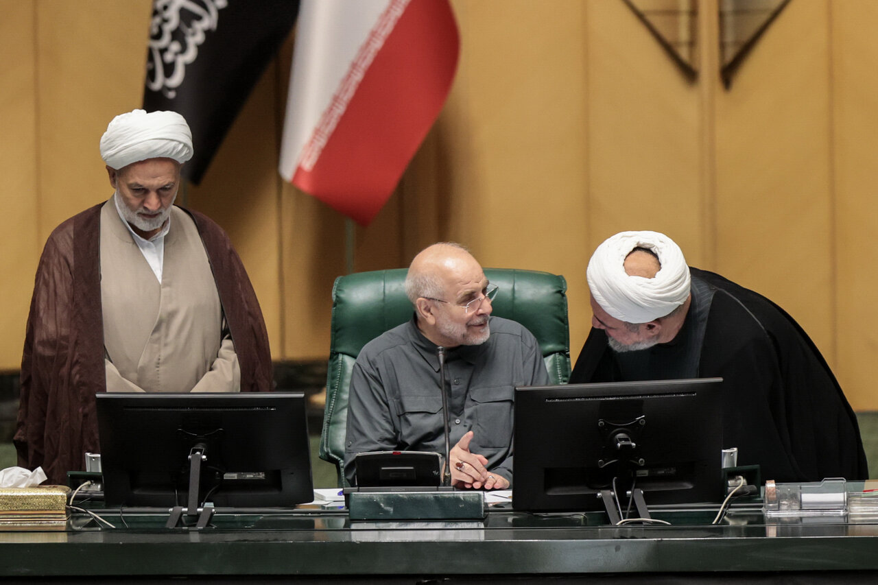 صحن علنی 25 تیرماه مجلس