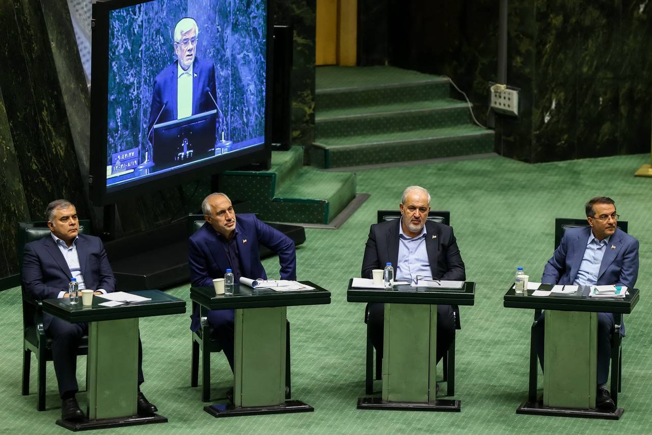 کابینه دولت در جلسه امروز مجلس