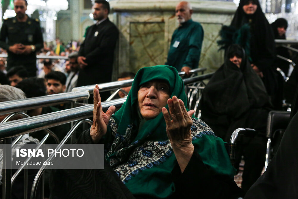 مراسم گرامیداشت اولین سالگرد شهدای پرواز در حرم مطهر رضوی