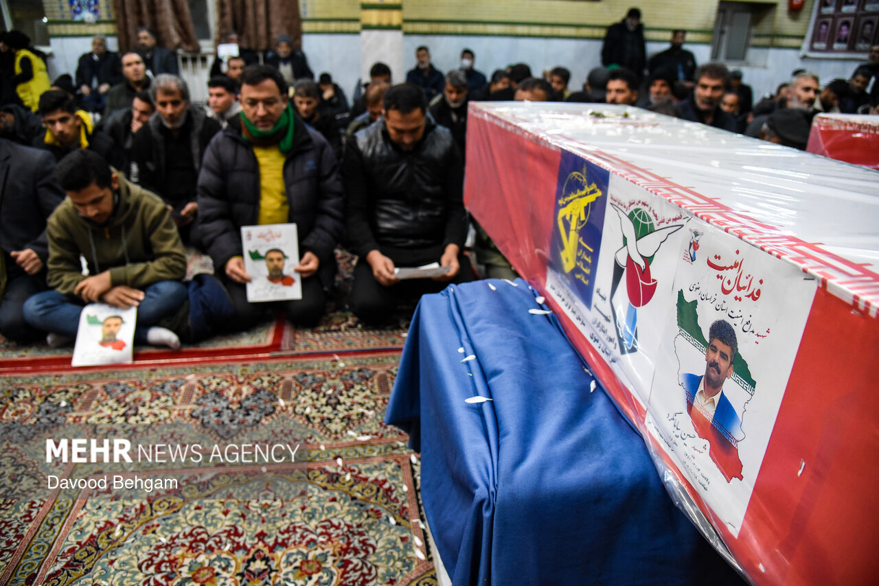  مراسم تشییع پیکر مطهر ۳ شهید مدافع امنیت