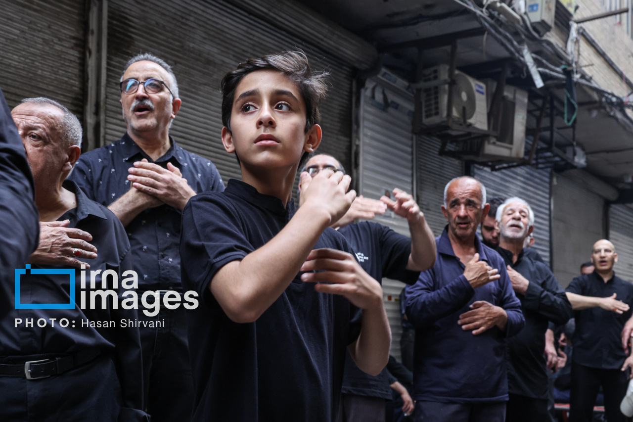 عزاداری در بازار تهران