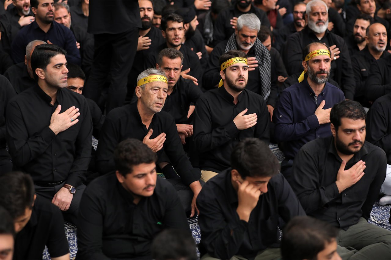 مراسم شام غریبان حسینی در حسینیه امام خمینی(ره)