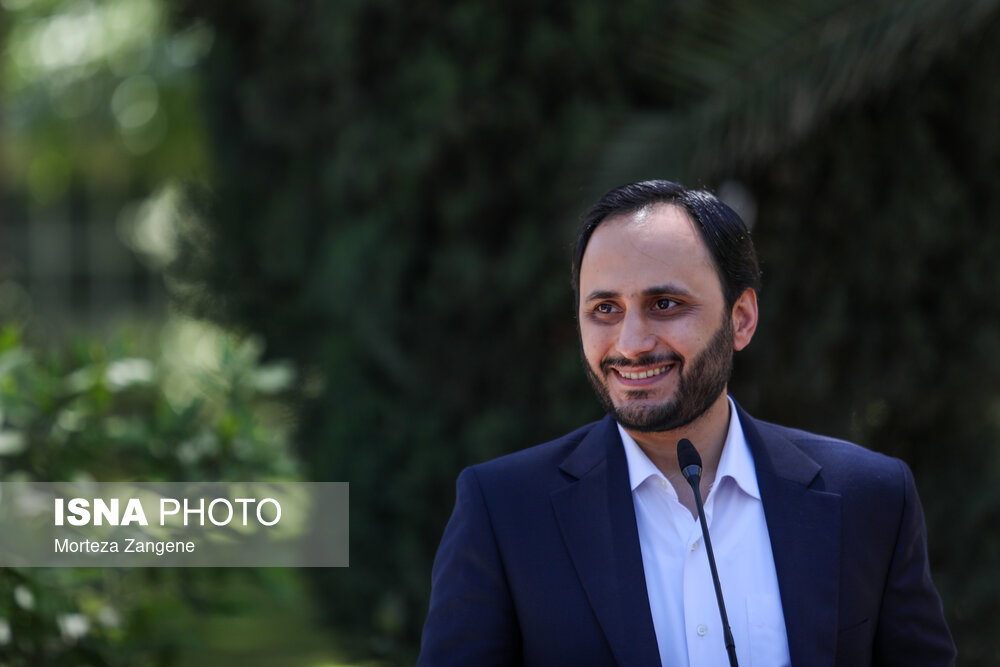 حاشیه جلسه هیات دولت 