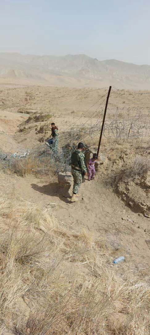 کودکان آواره افغانستانی در پناه تکاوران ایرانی  