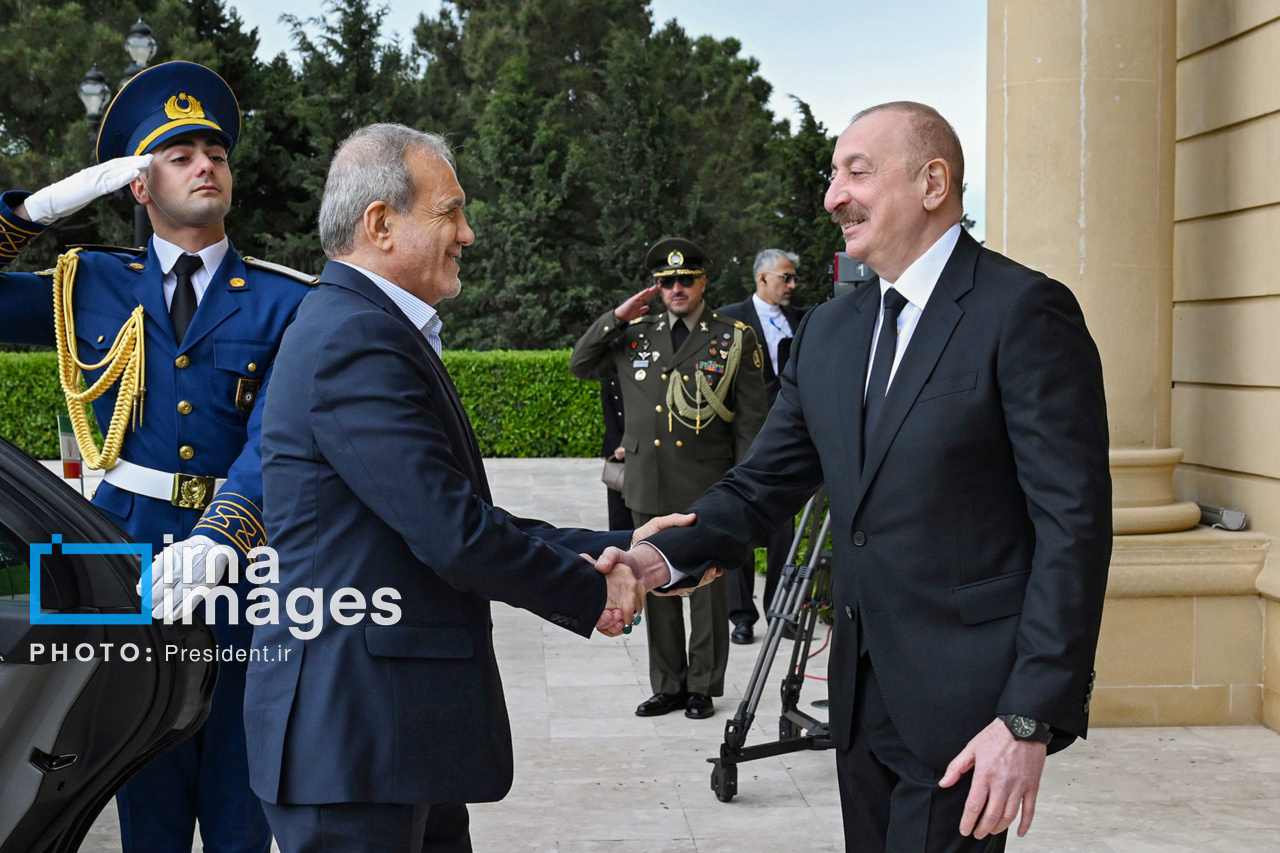 سفر رئیس‌جمهور به جمهوری آذربایجان