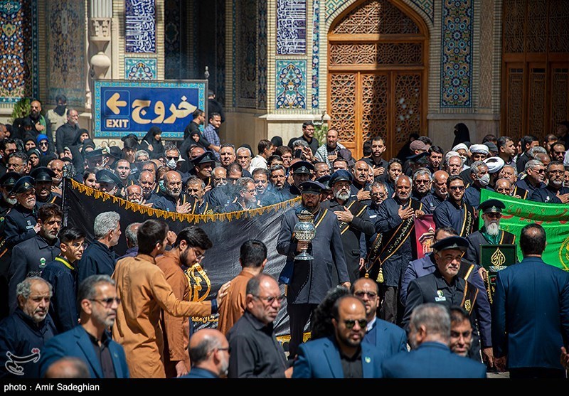  تشییع و تدفین شهدا حادثه تروریستی حرم شاهچراغ (ع)