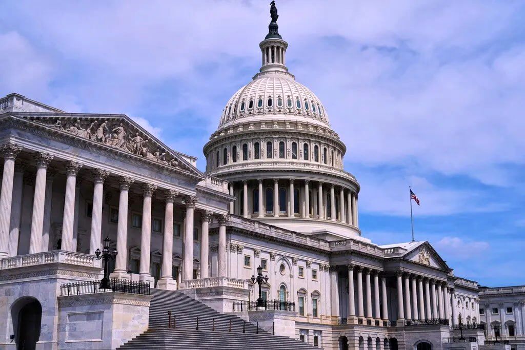 تلاش کنگره آمریکا برای مهار ماجراجویی ترامپ علیه ایران