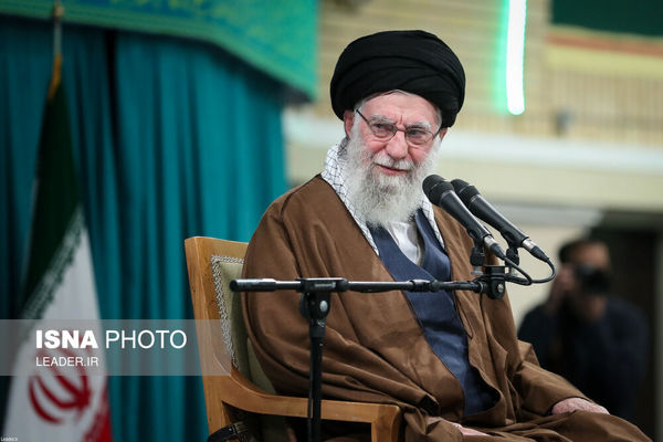 پنجره متفاوتی به دیدار صبح امروز هزاران نفر از زنان و دختران با رهبر انقلاب