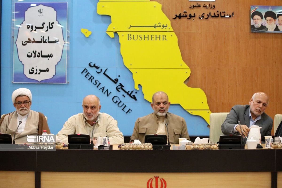 وزیر کشور: دولت برای بهبود اقتصاد مرزنشینان برنامه دارد