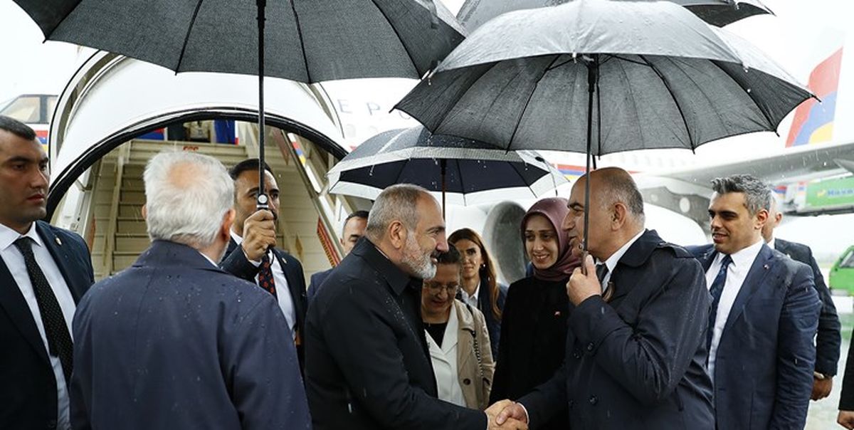 حضور نخست وزیر ارمنستان در ترکیه پس از 15 سال +عکس