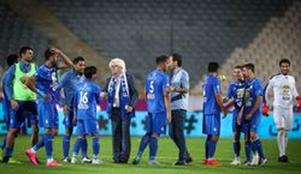 مشکل گلزنی استقلال باید زودتر حل شود