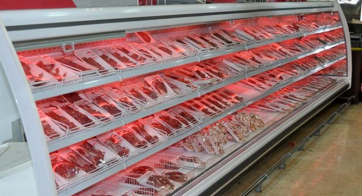 گرانی گوشت قرمز چند روز مانده به ماه رمضان/ تنظیم قیمت‌ها، آسان است اما بازار در دست عده‌ای خاص افتاده!