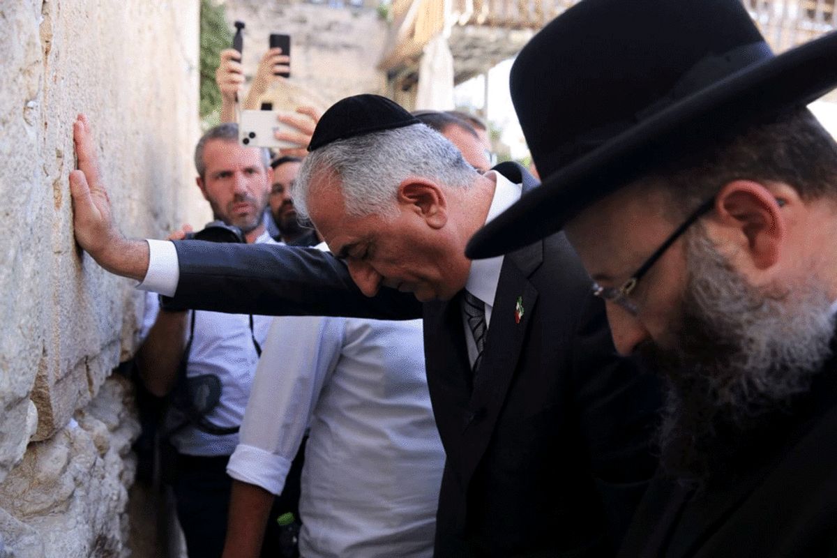 جامجم آنلاین: از تجزیه تا جنگ؛ رونمایی از سناریوی خارجنشینان برای آینده ایران