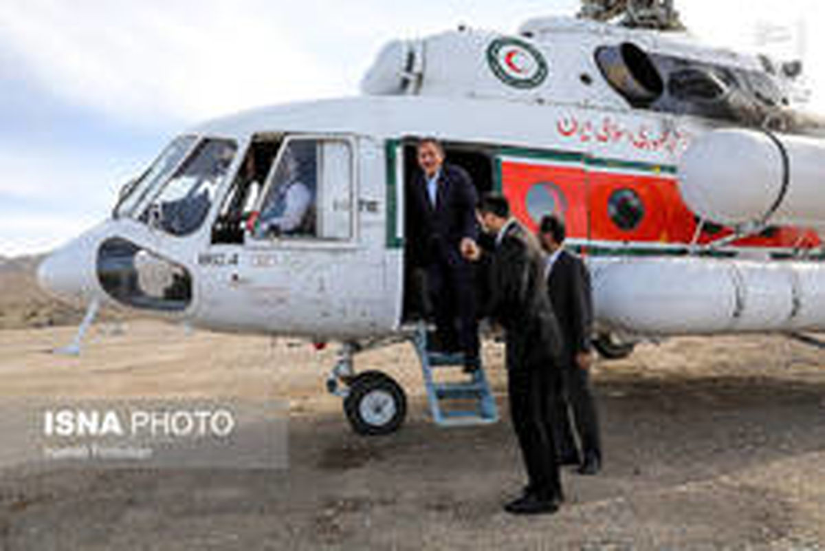 عکس: سفر جهانگیری با هلیکوپتر هلال احمر!