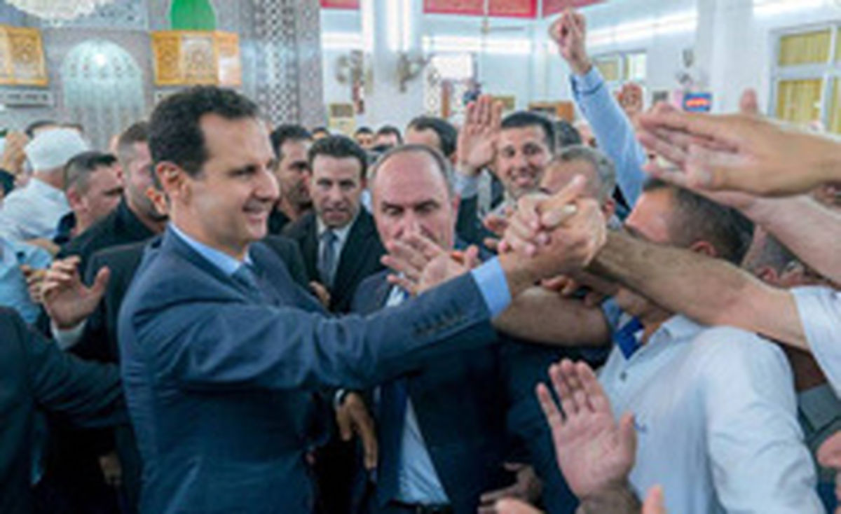تصاویر: حضور بشار اسد در نماز عید فطر