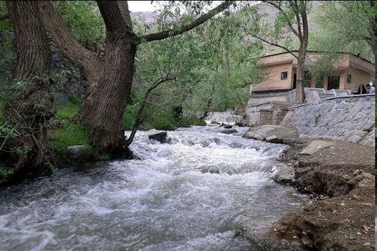 هشدار جدی به تهرانی ها | تردد در حاشیه رودخانهها ممنوع شد