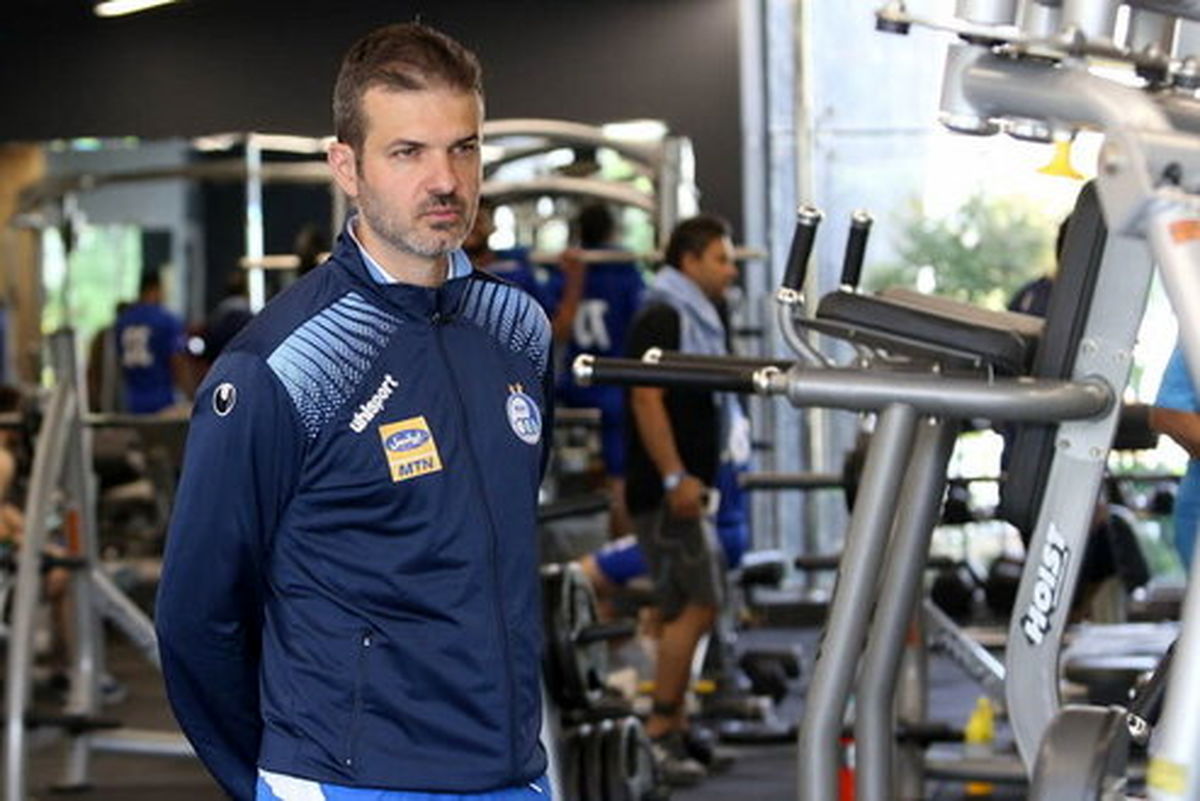 توضیح خلیلزاده درباره کم شدن مدت قرارداد استراماچونی