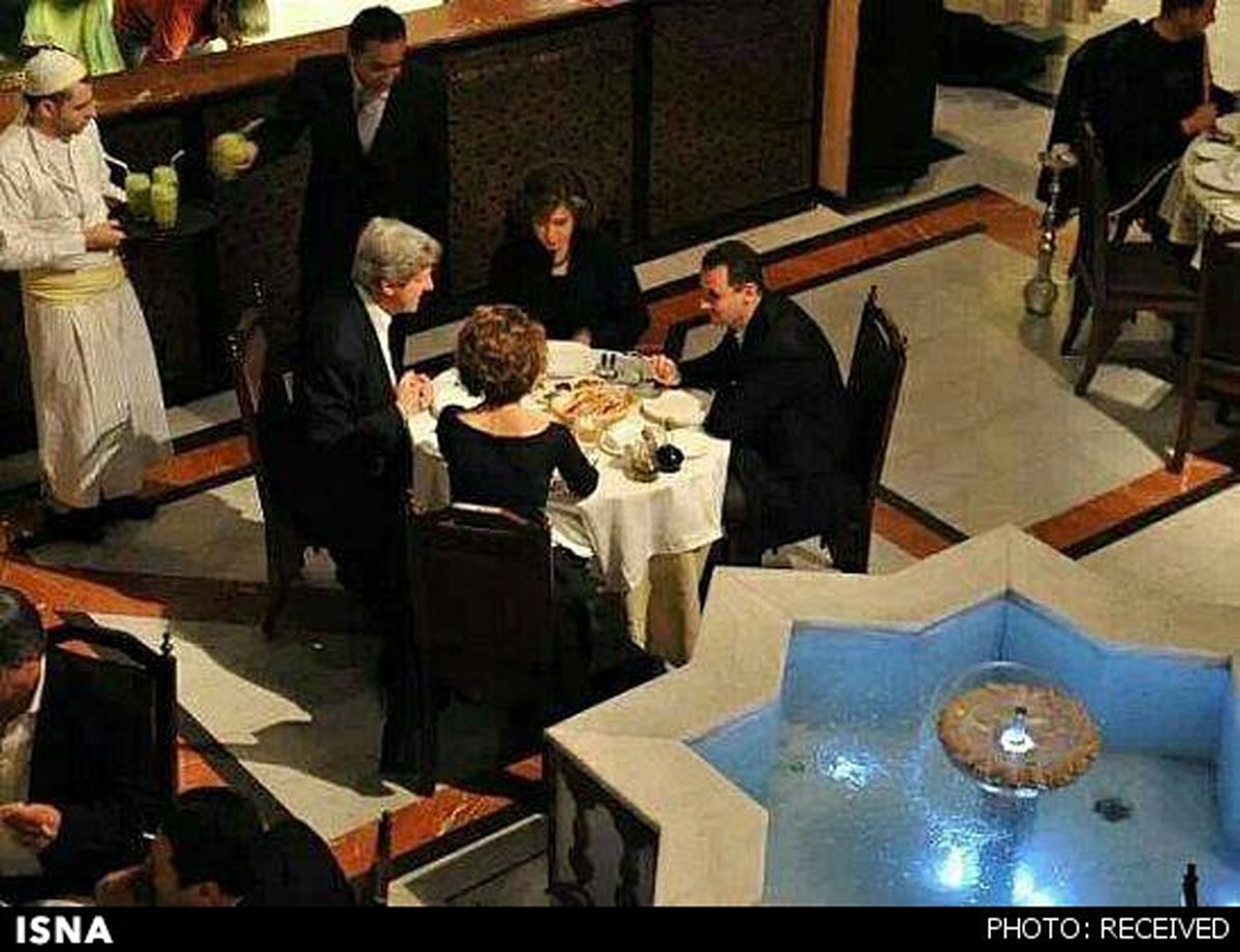 شام خانوادگی بشار اسد با کری/عکس