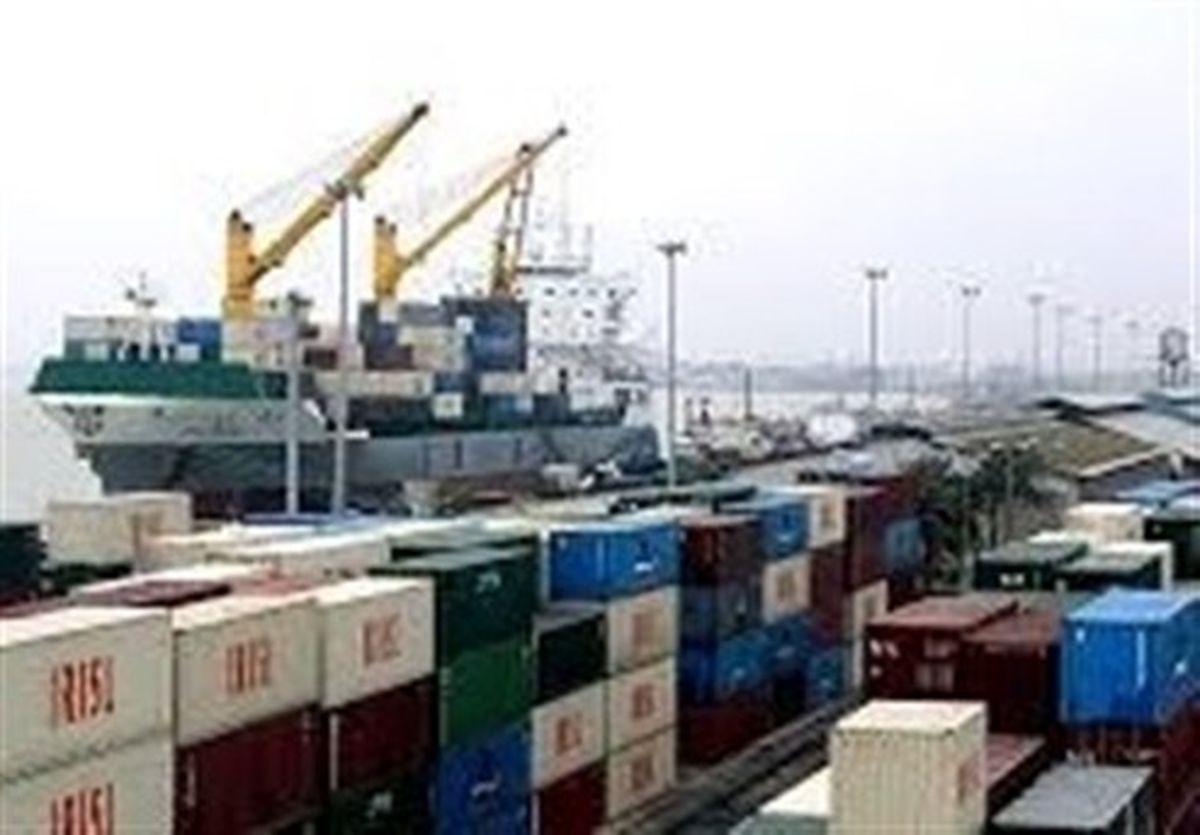 دلیل انباشت مواد اولیه تولید در گمرک شهید رجایی چیست؟
