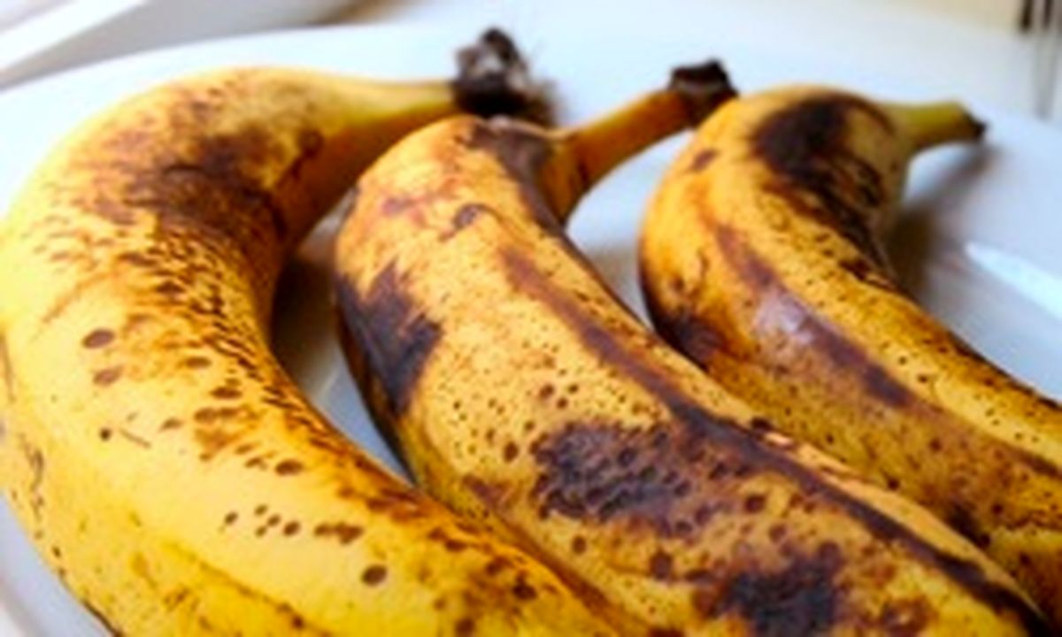 فواید خوردن موز سیاه شده