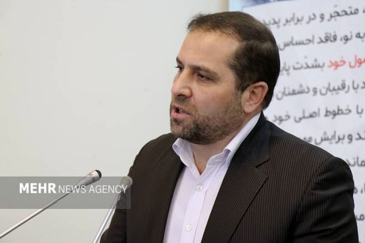 نماینده خلخال: دولت موظف است تا خردادماه سال‌جاری نظام رتبه‌بندی را اجرا کند