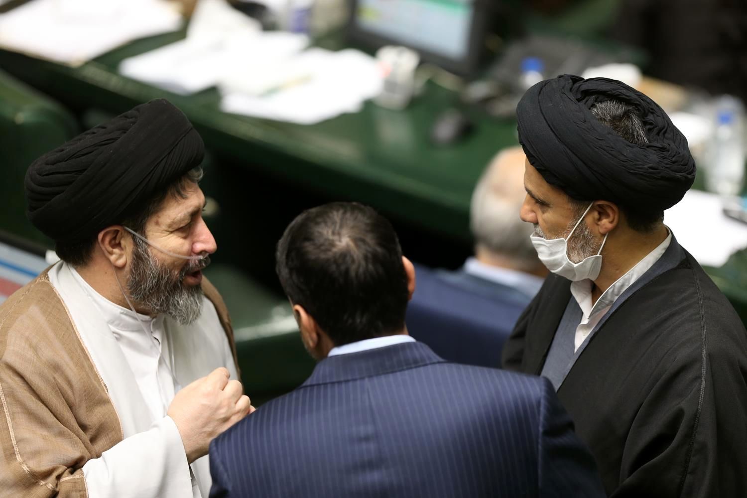 تصاویر: صحن علنی نوبت عصر ۷ اسفند مجلس 