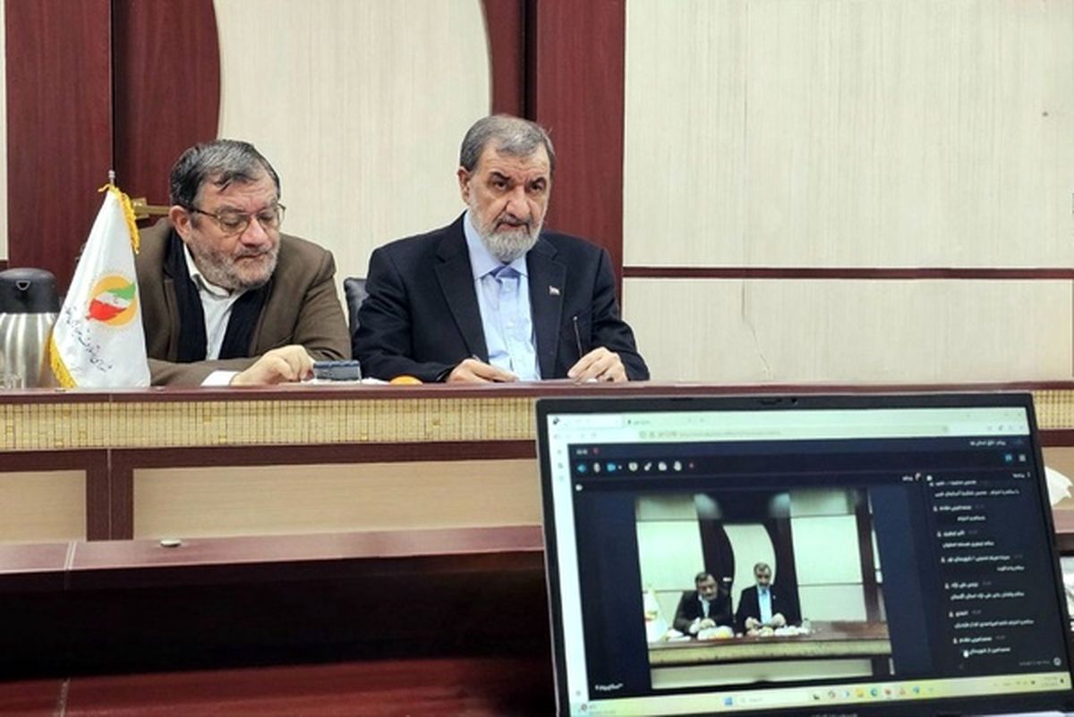 محسن رضایی: غربیها میخواهند با زور با ایران مذاکره و تفاهم کنند