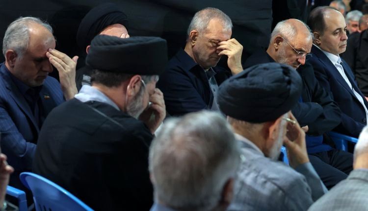 حضور پزشکیان در مراسم بزرگداشت شهید خطیب +عکس