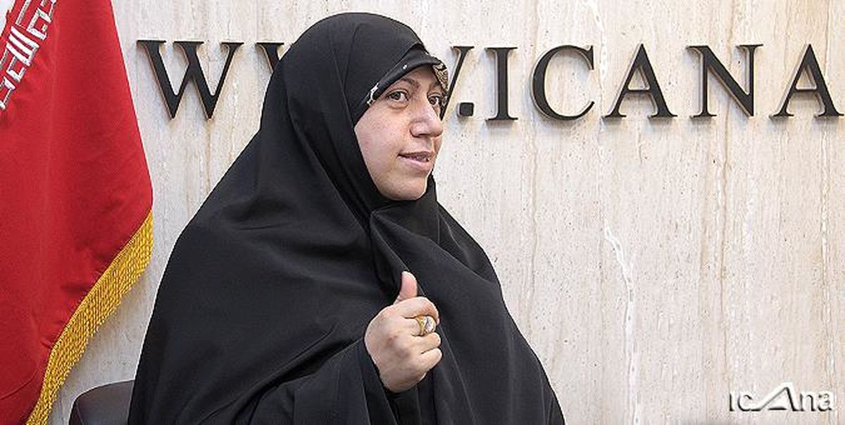 محمدبیگی: برنامه و کارنامه باغ گلی را تضمین کننده حل مشکلات معیشتی معلمان نمی دانم