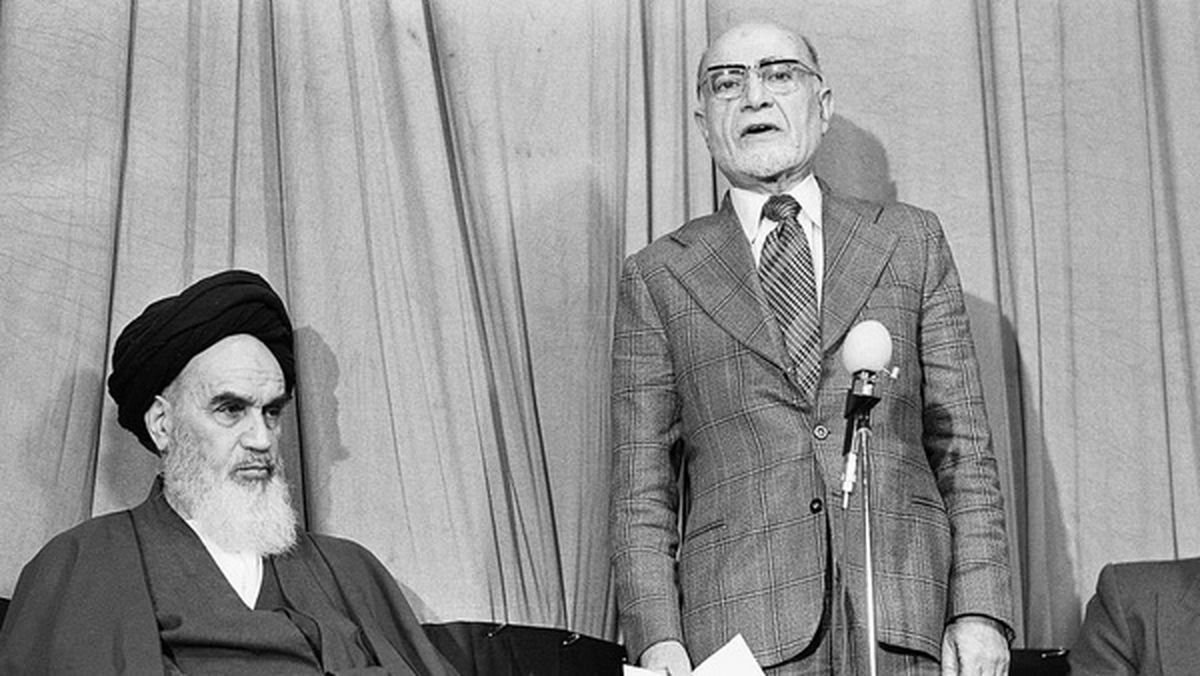 روزشمار انقلاب ۱۵ بهمن؛ معرفی بازرگان برای تشکیل کابینه
