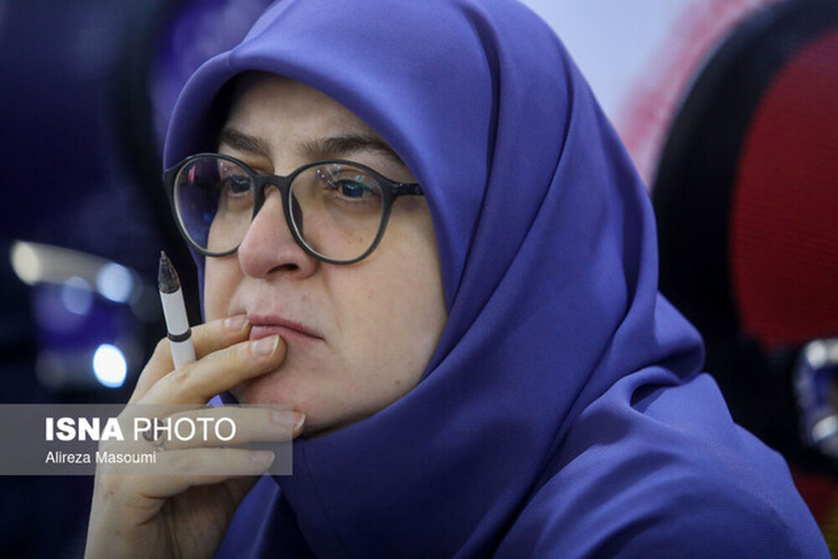 مهاجرانی: دولت مدافع آموزش زبانهای محلی در کنار زبان رسمی است